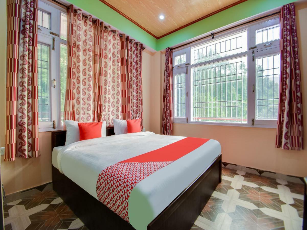 Oyo 45320 Hotel Mars Agartala Kültér fotó